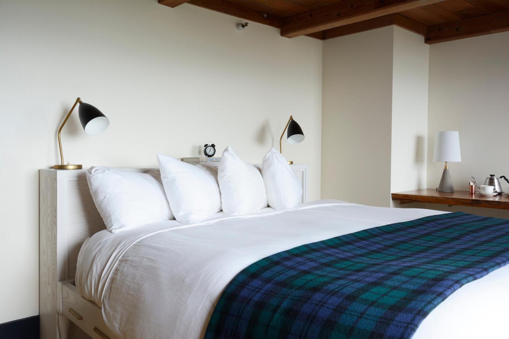 Inn Timber Cove 4*
